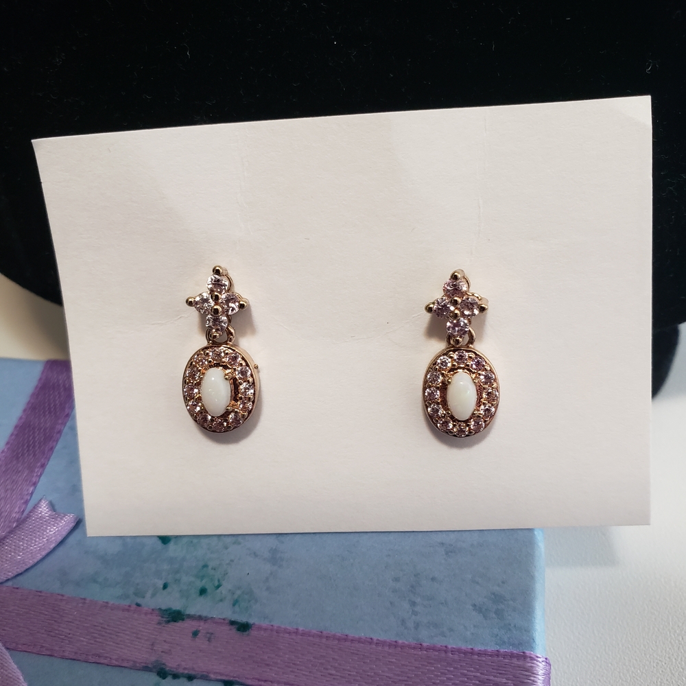 Opal Rhinestone CZ earring and necklace set  Used great condition.